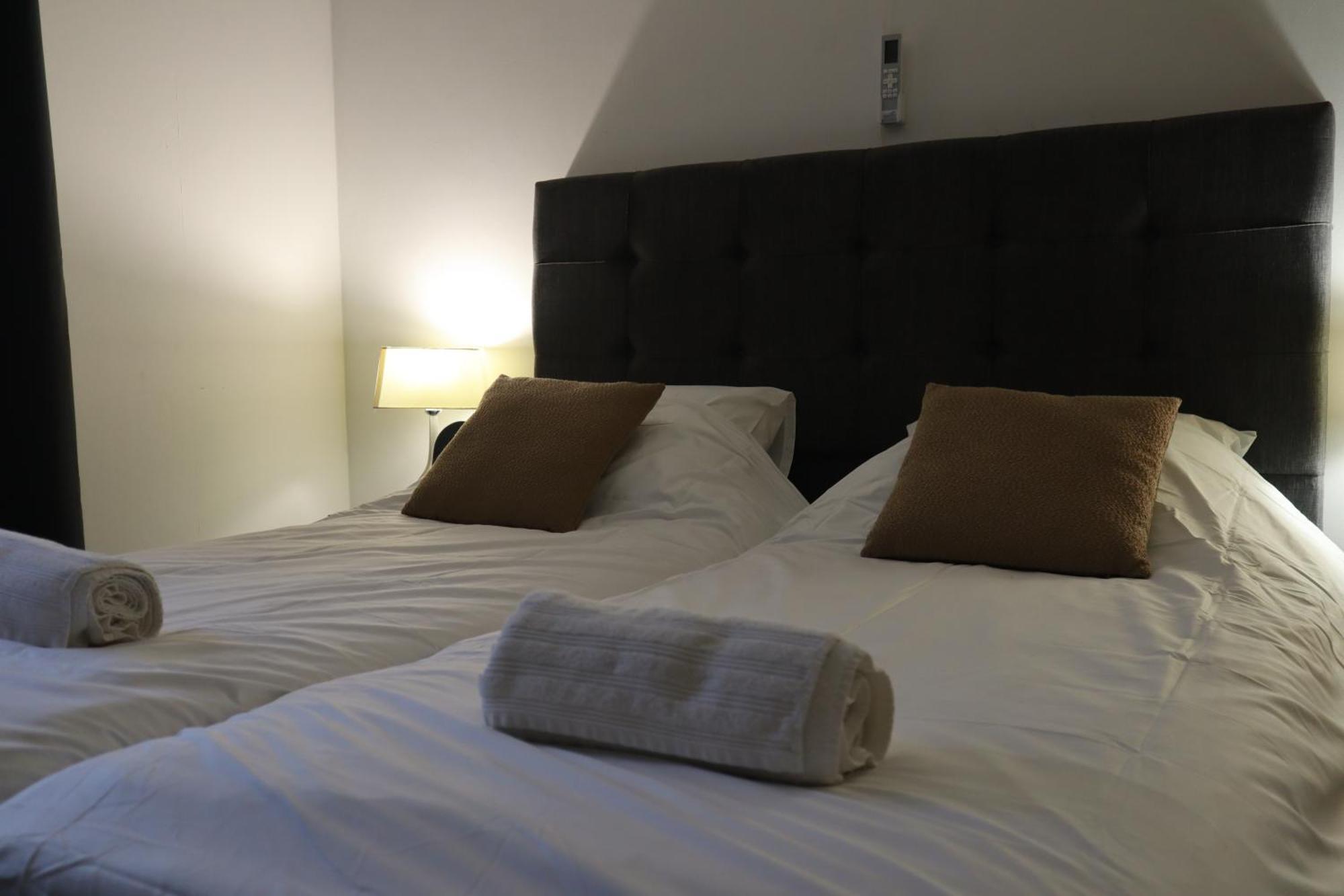 Room Stella Suite Tilburg Esterno foto